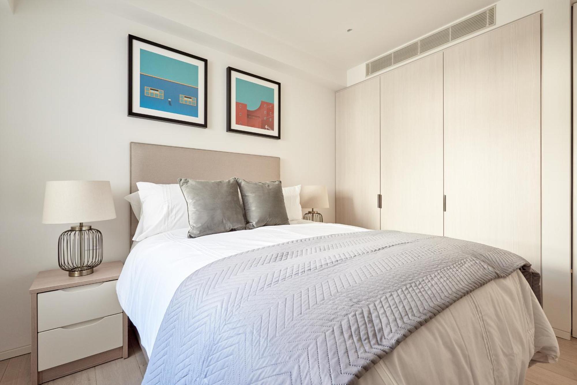 Sonder Oxford Circus Aparthotel London Bilik gambar