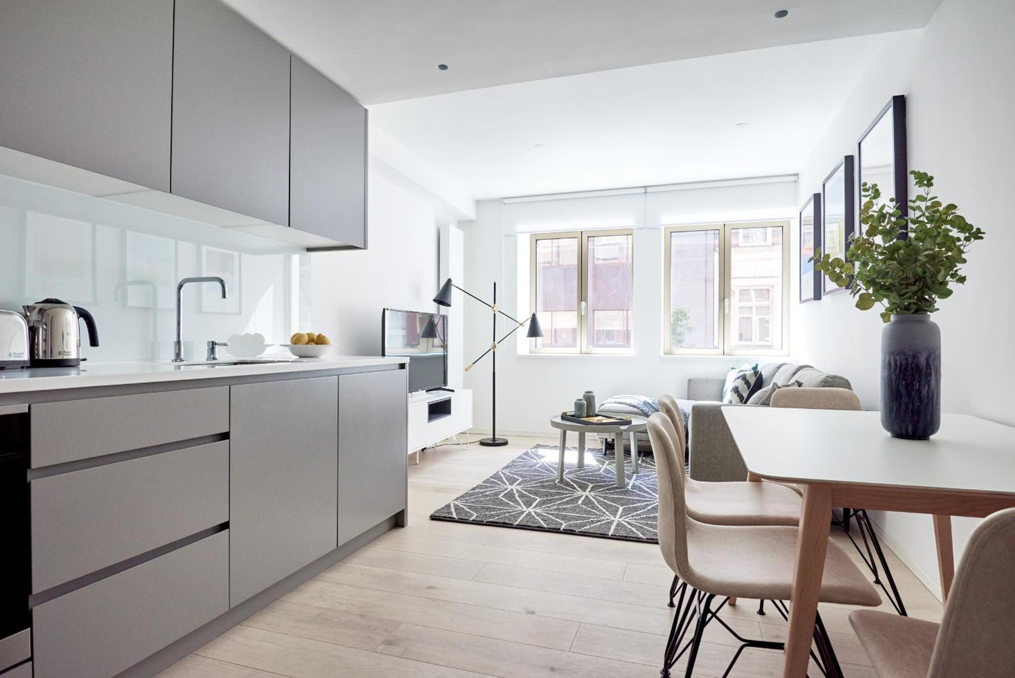 Sonder Oxford Circus Aparthotel London Bilik gambar